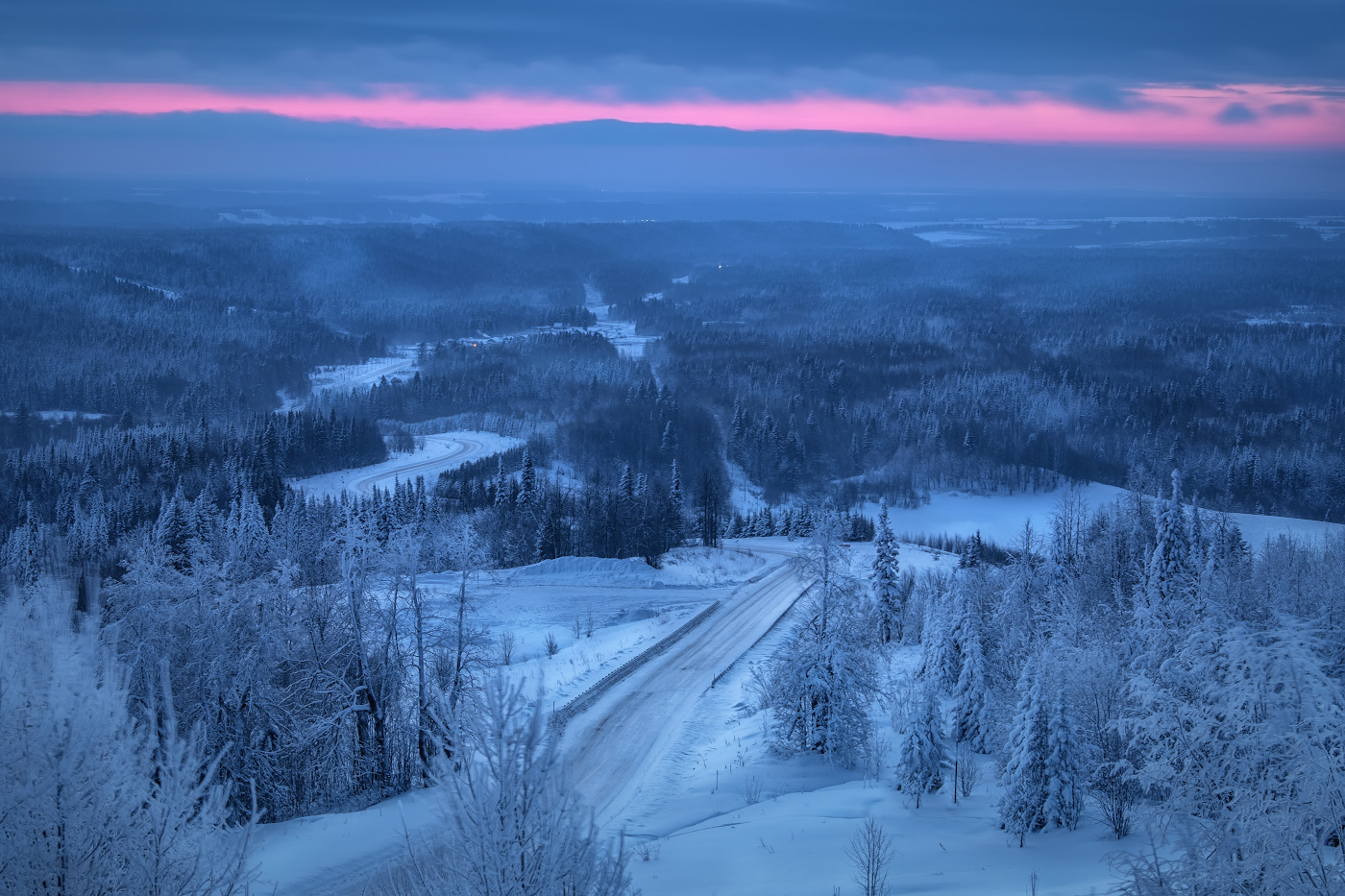 Холодные краски январского рассвета