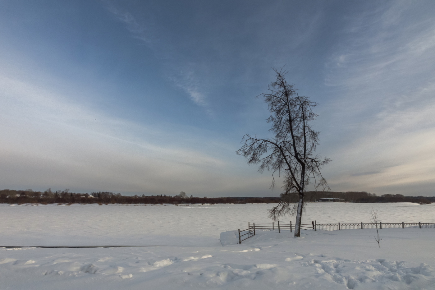 Холодно и одиноко