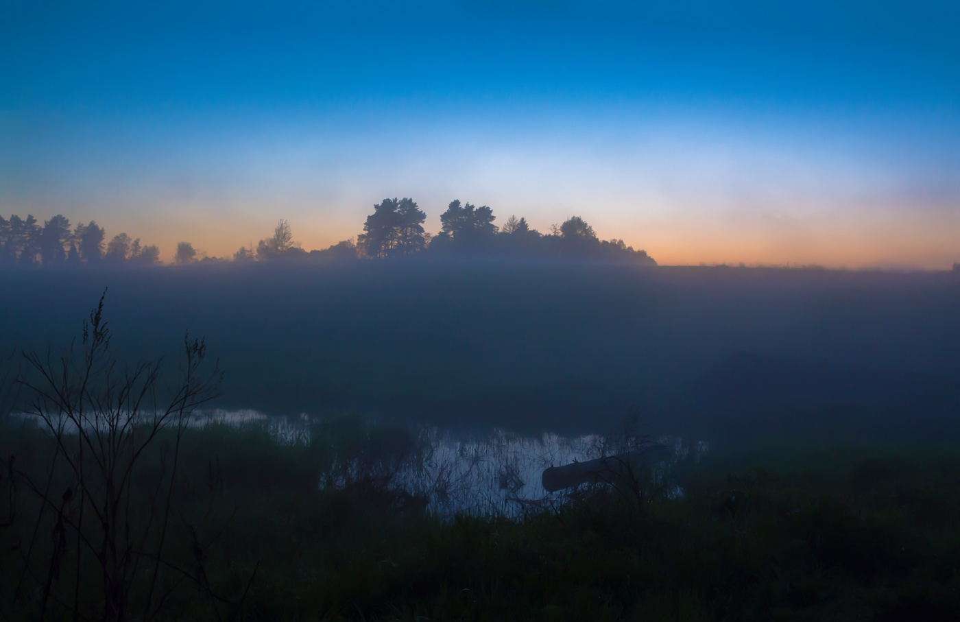 тиха подмосковная ночь...