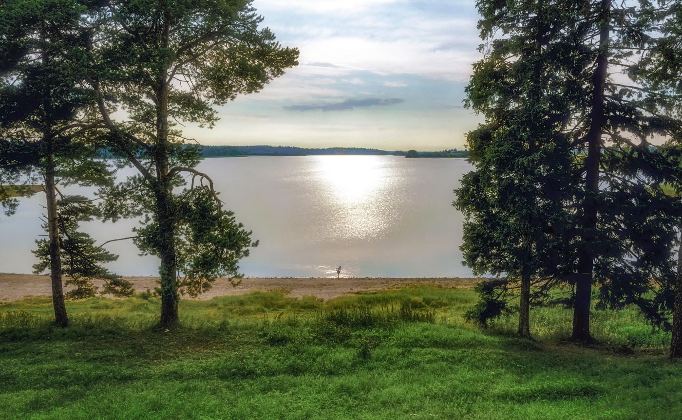 девочка и озеро