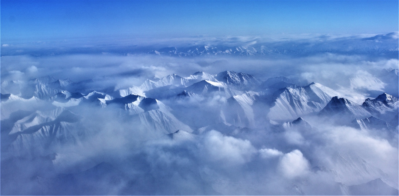 Сквозь облака