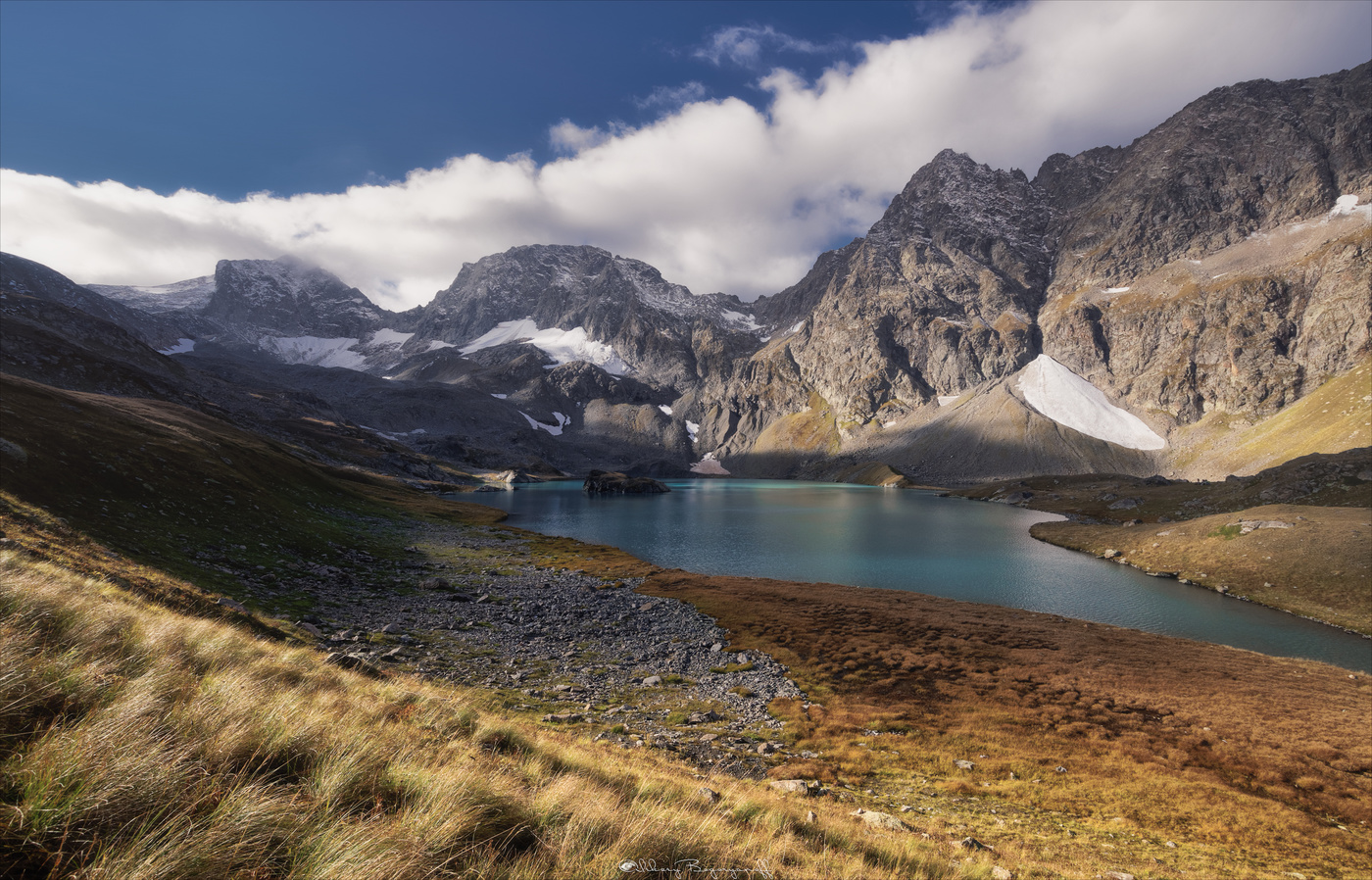 Утро на Имеретинских озерах.