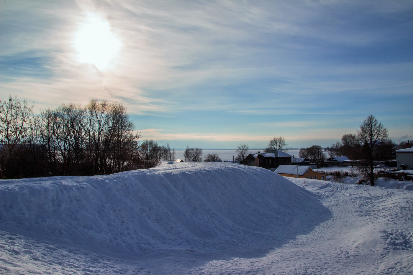 Вид на озеро Неро с земляных валов