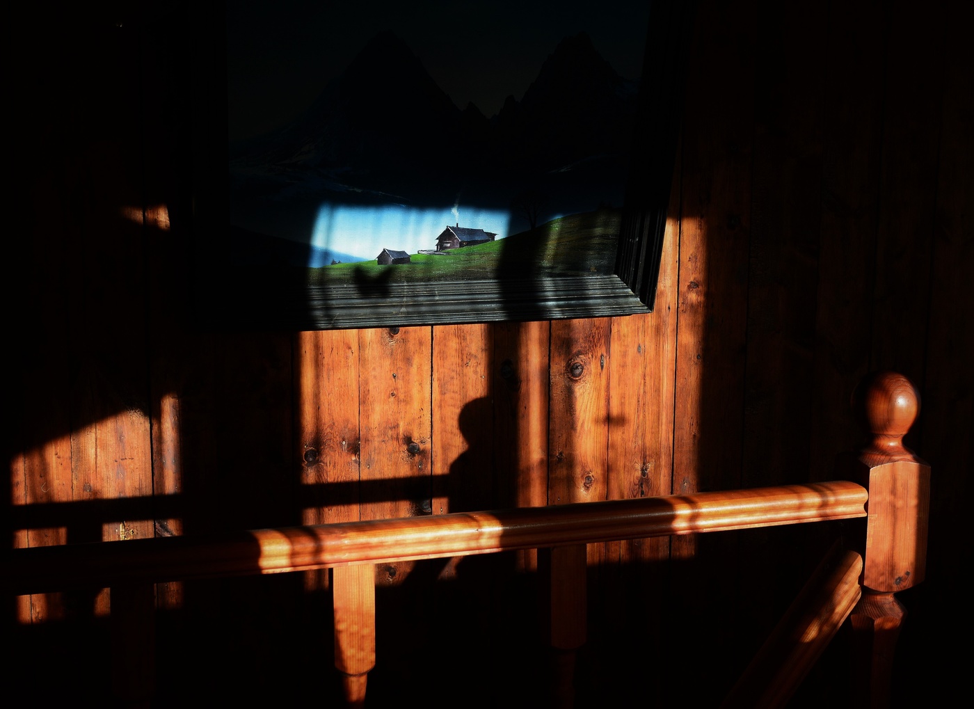 "Последний солнца луч замешкался немного ..."