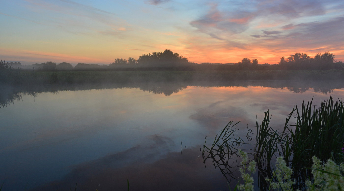 Утро на реке