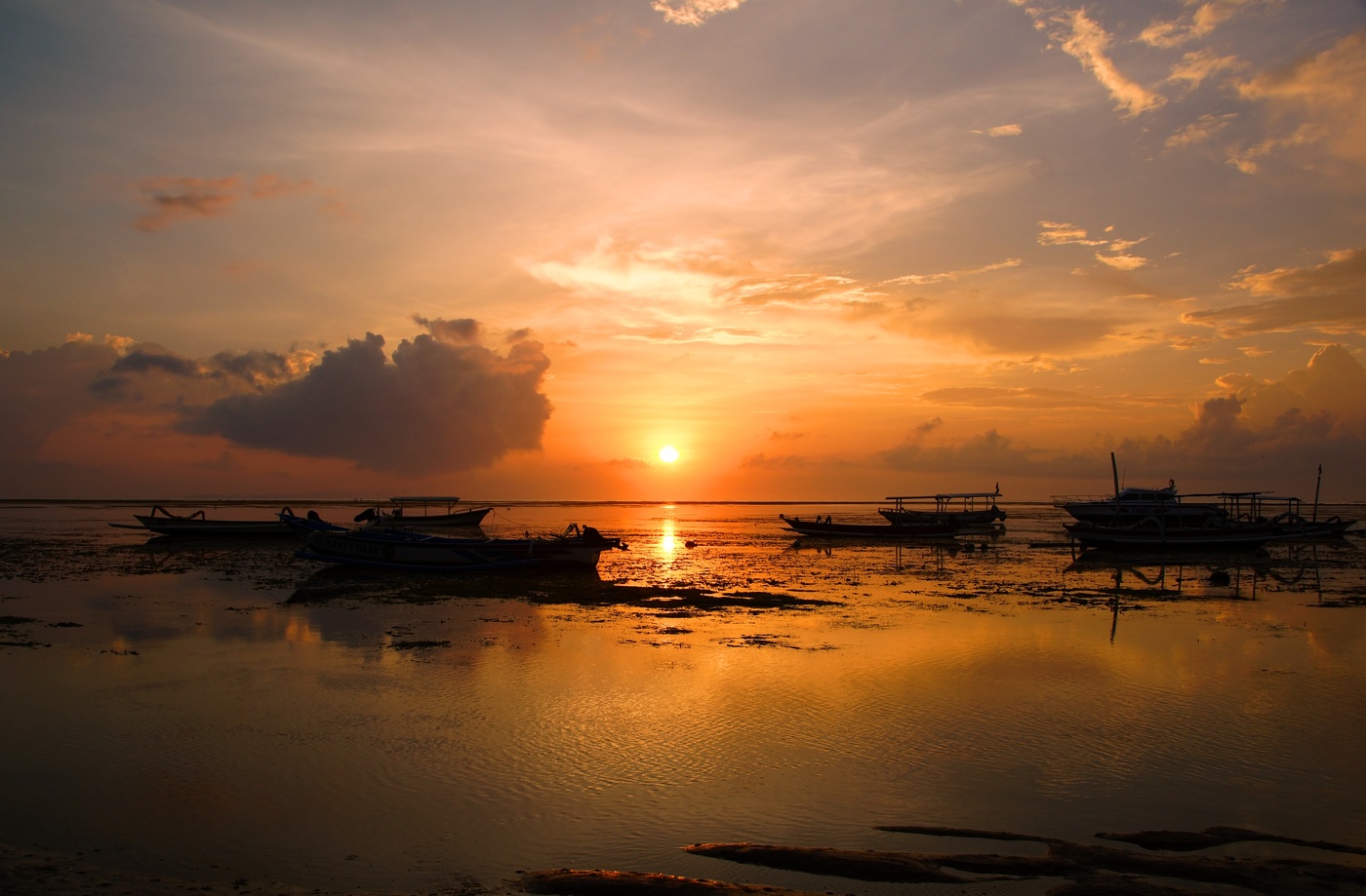 Утро сонных лодок...