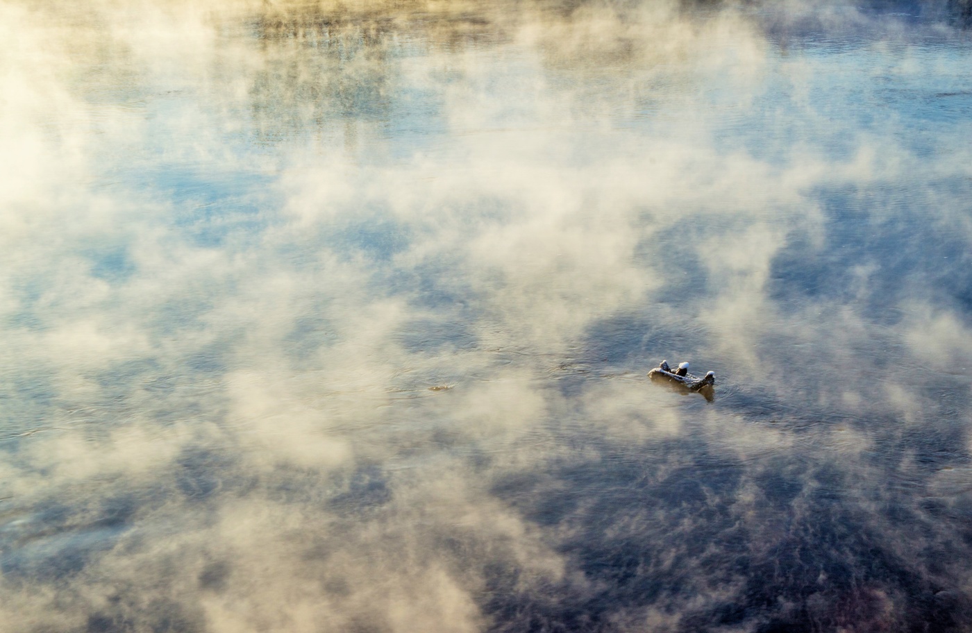 Призрачно все