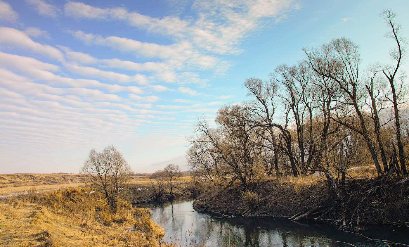 "Ещё в полях белеет снег"