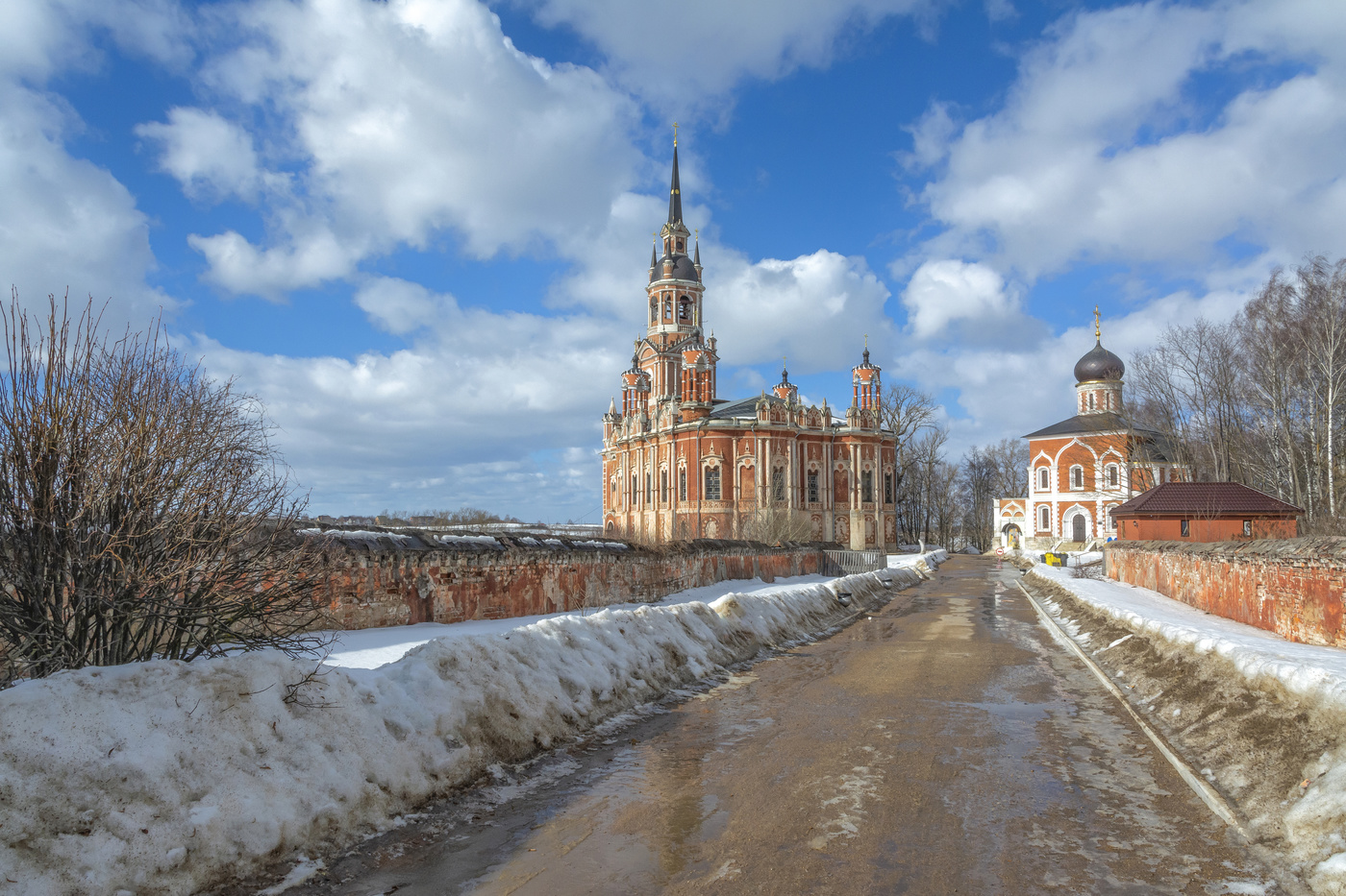 Весенний день в Можайске