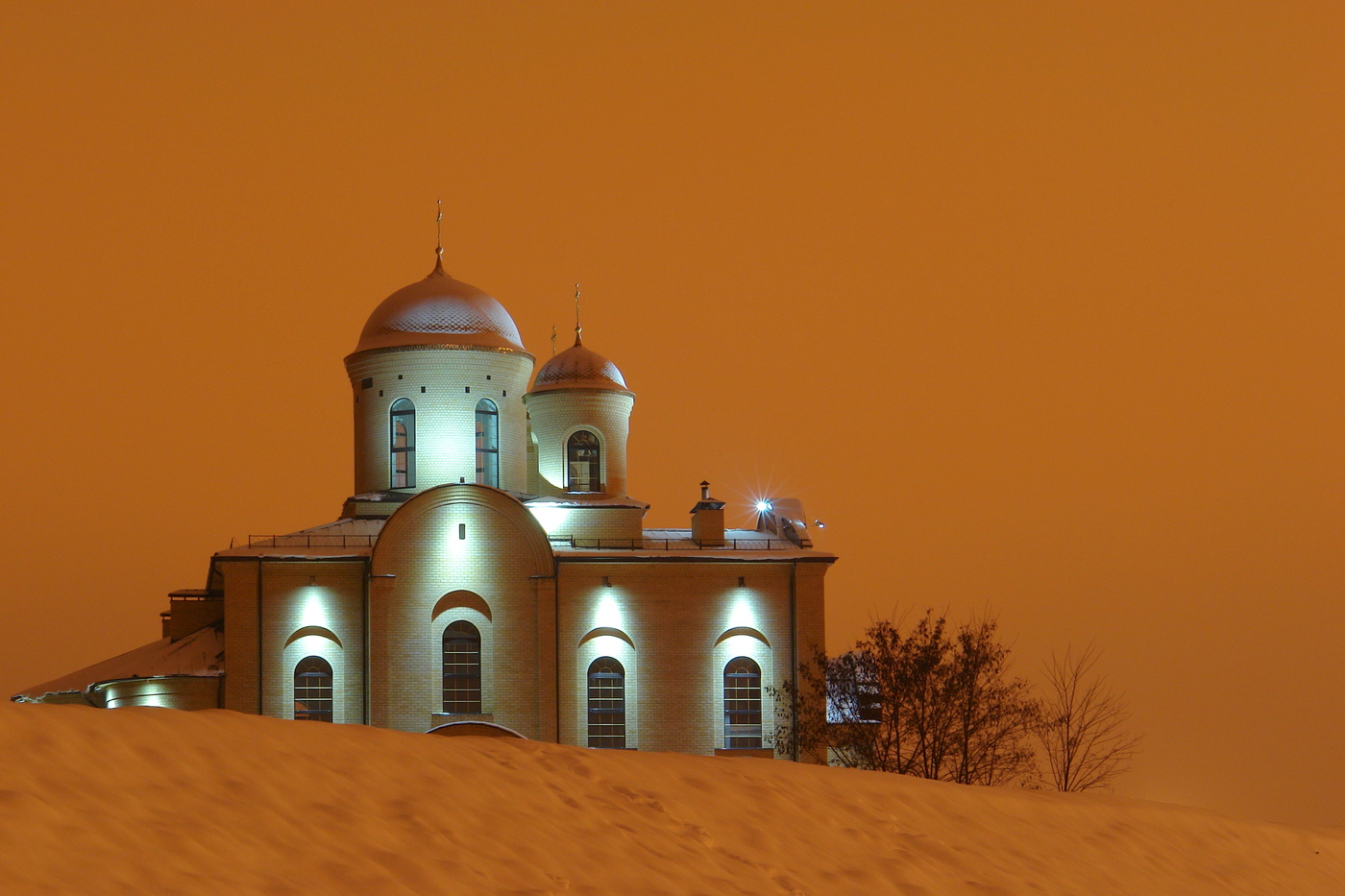 Невечерний свет