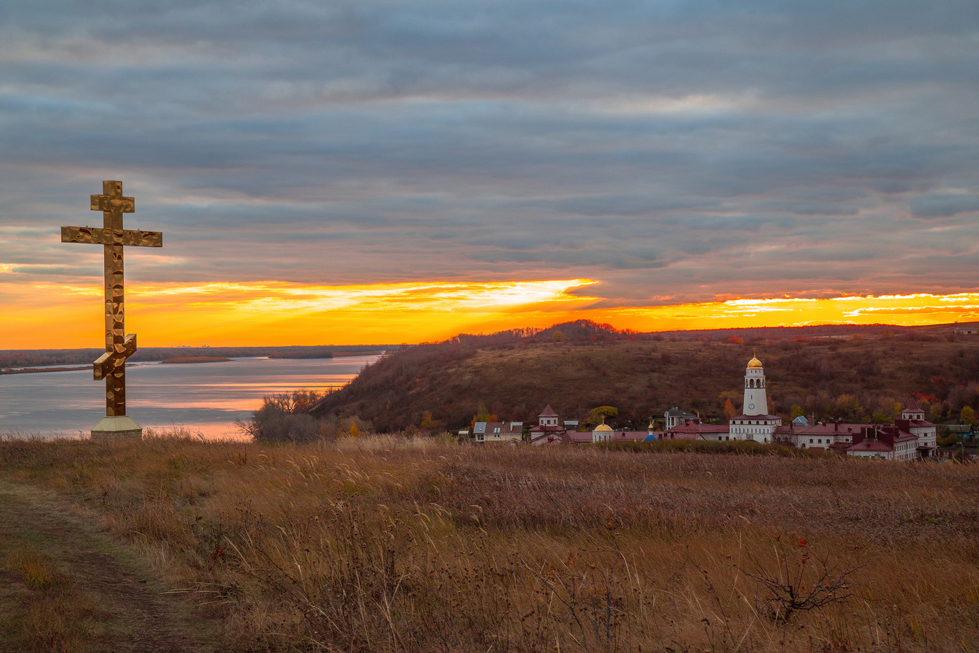 Мужской монастырь.
