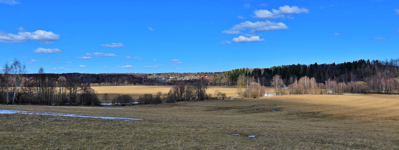Апрельский день ...