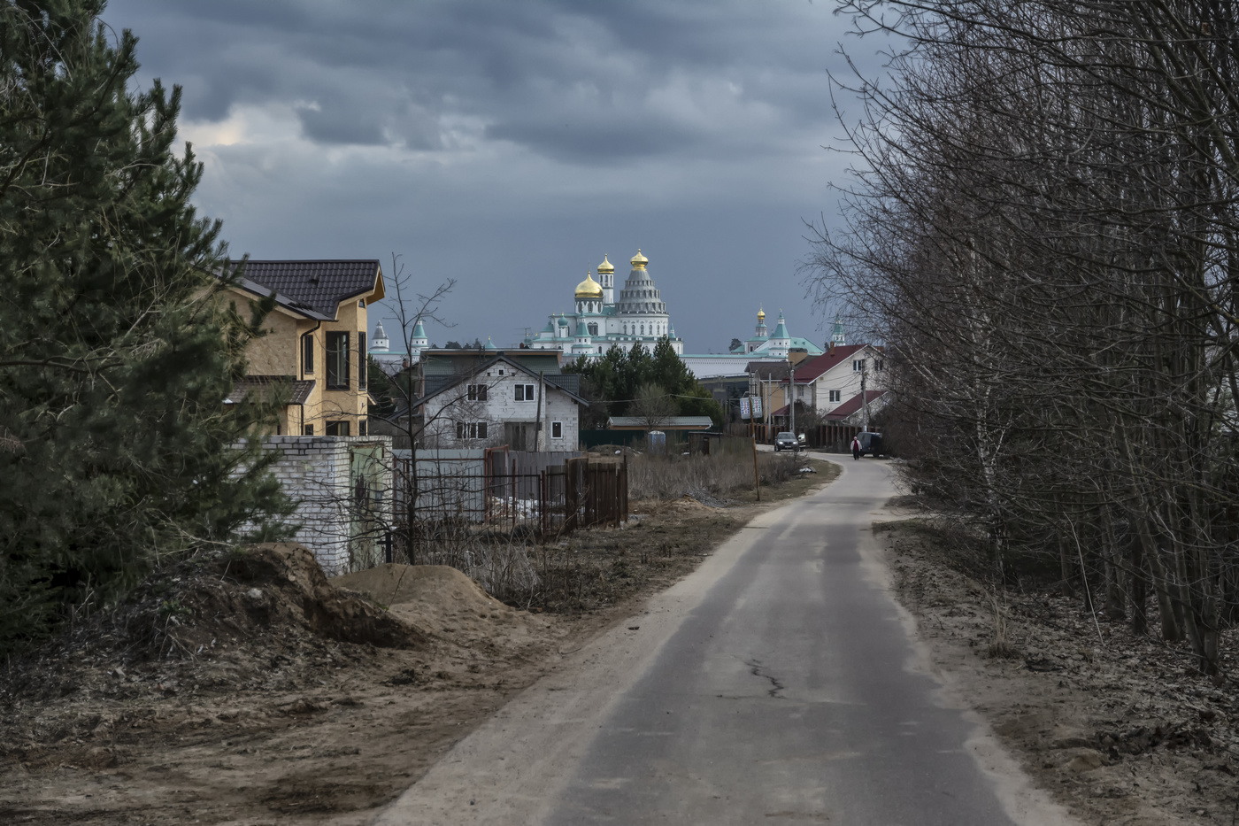 всё равно, все дороги ведут в храм