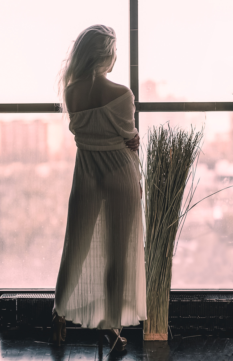 за окном весна