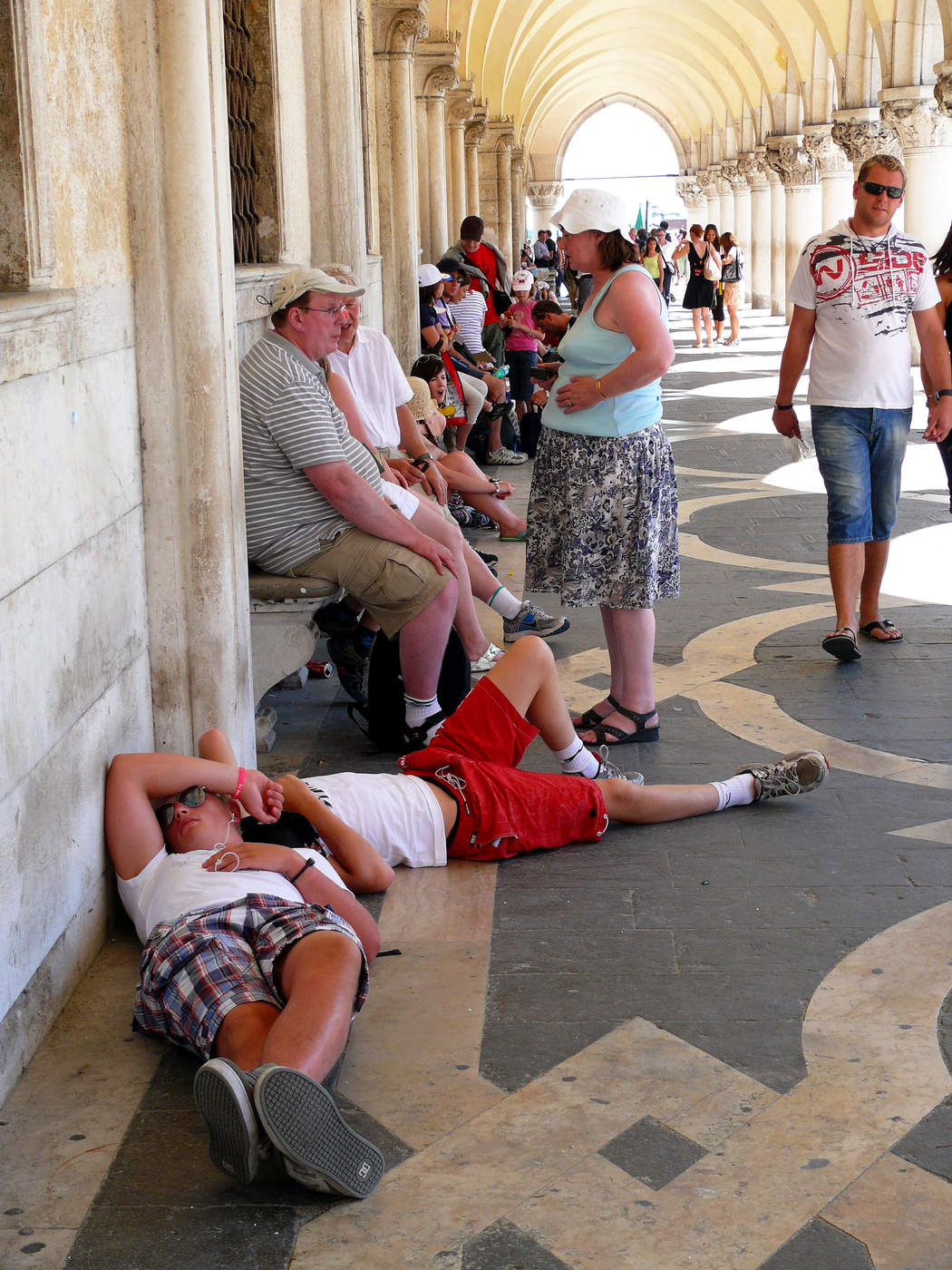 Безмятежная пятница