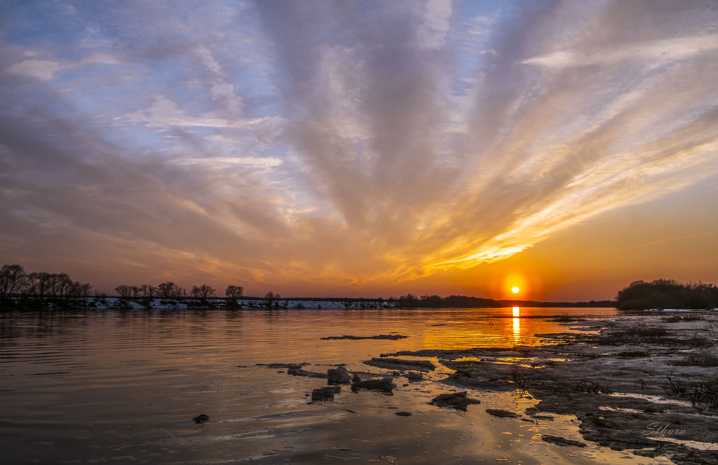 Весенний вечер.