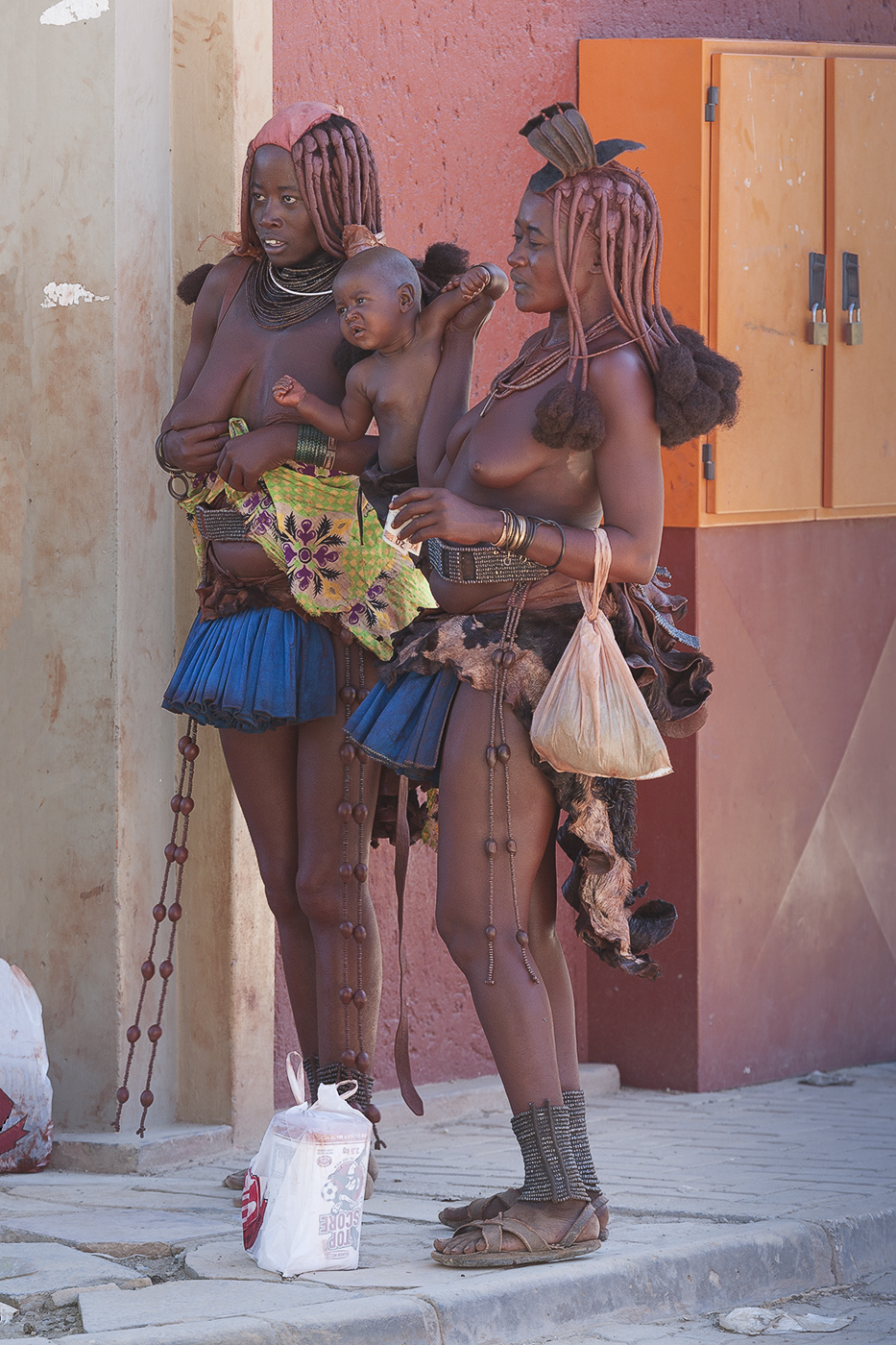 В город за покупками...