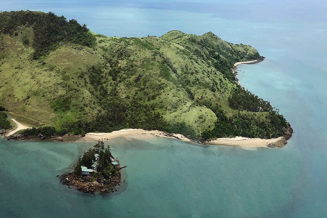 Остров и островок