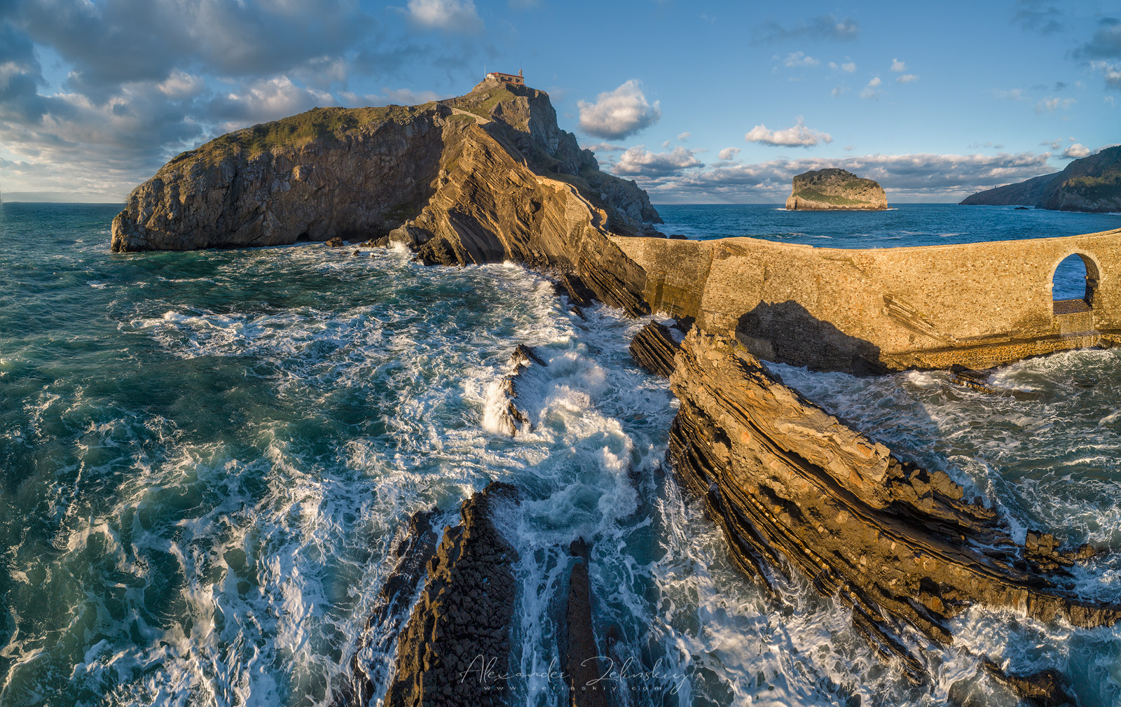 Остров Дракона