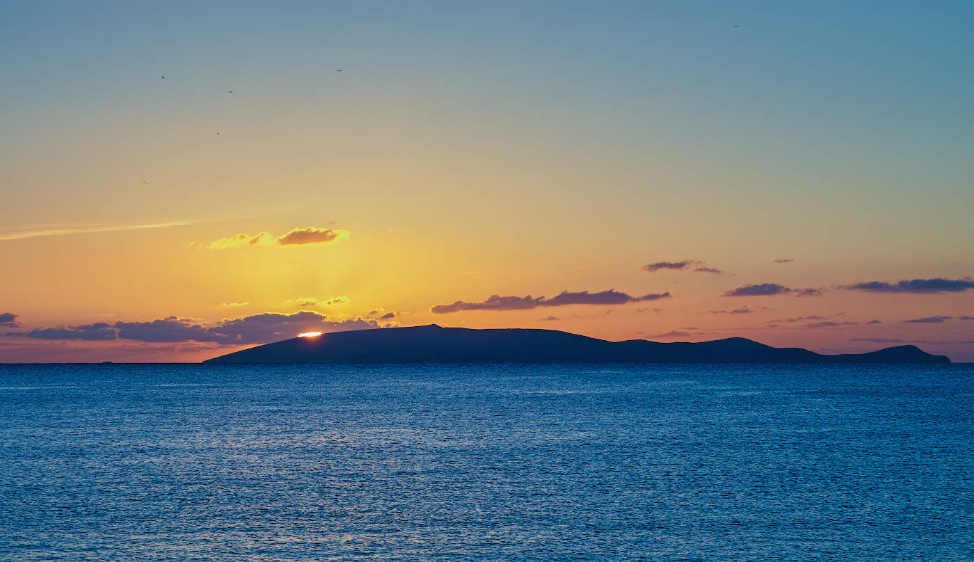 Яркий рассвет