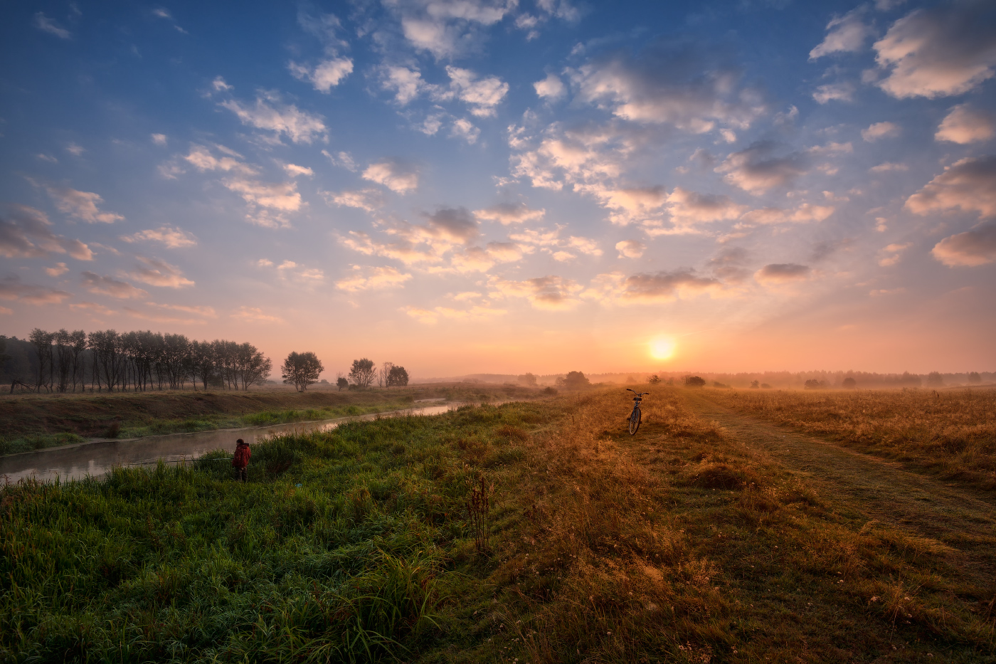 на рассвете