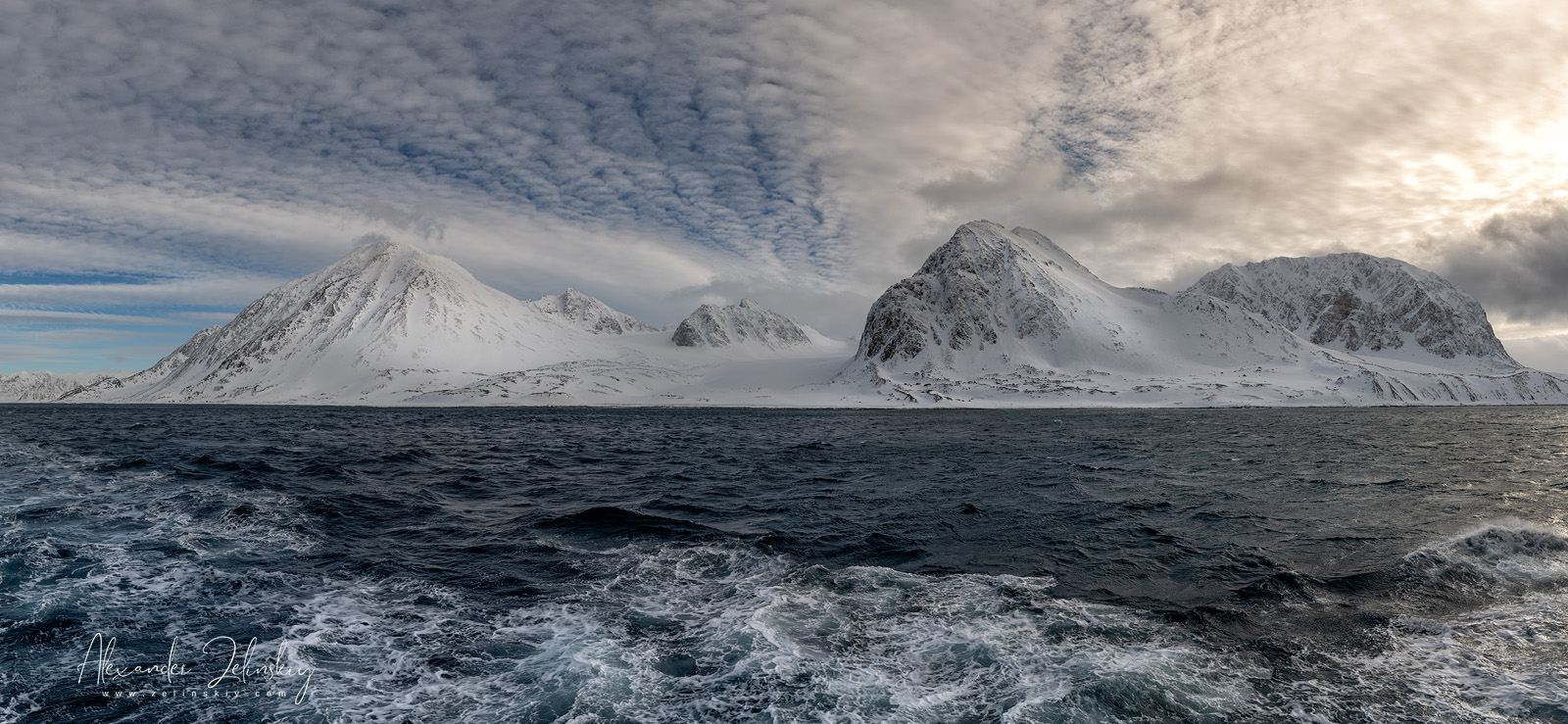 У северных берегов