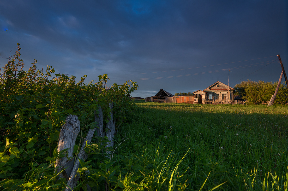 Деревенька...