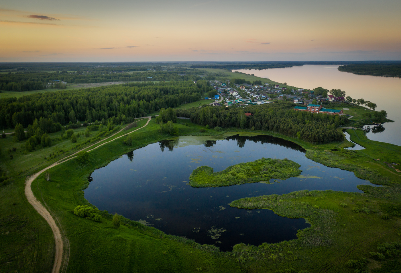 Вечернее безмолвие