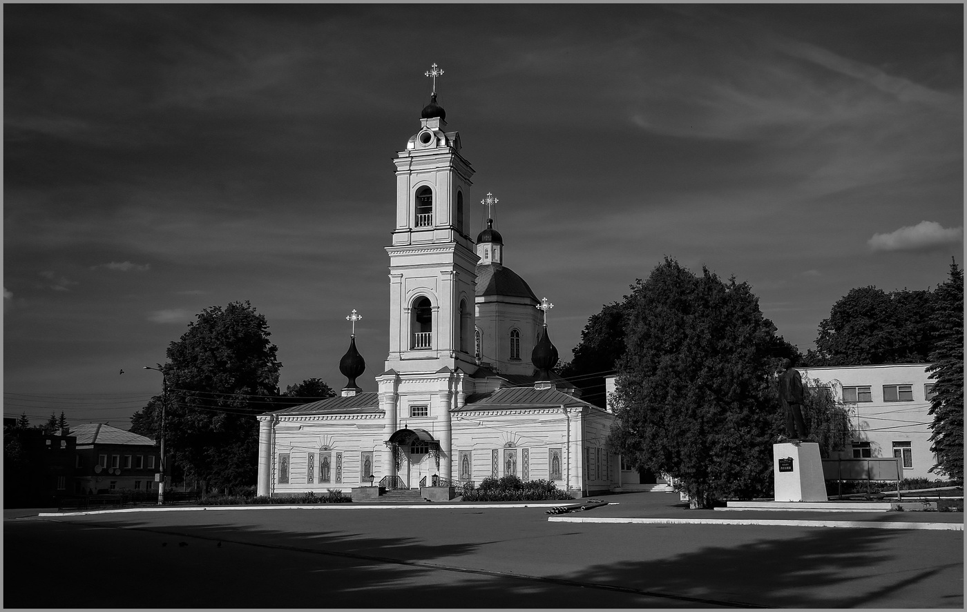 Таруса. Бывшая Соборная.