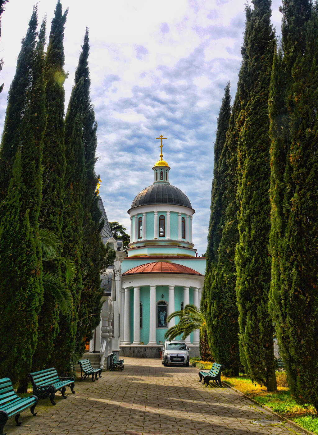 Свято-Михайло-Архангельский собор.