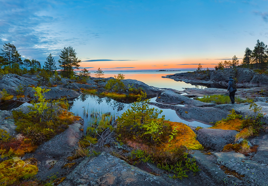 Остров с озерцом