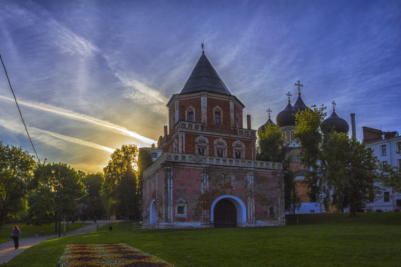 Мостовая башня.