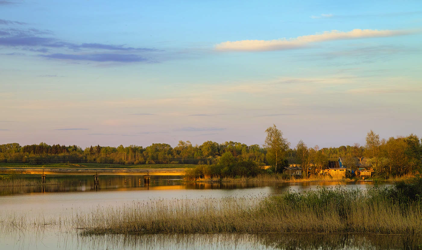 Поздний вечер в деревне