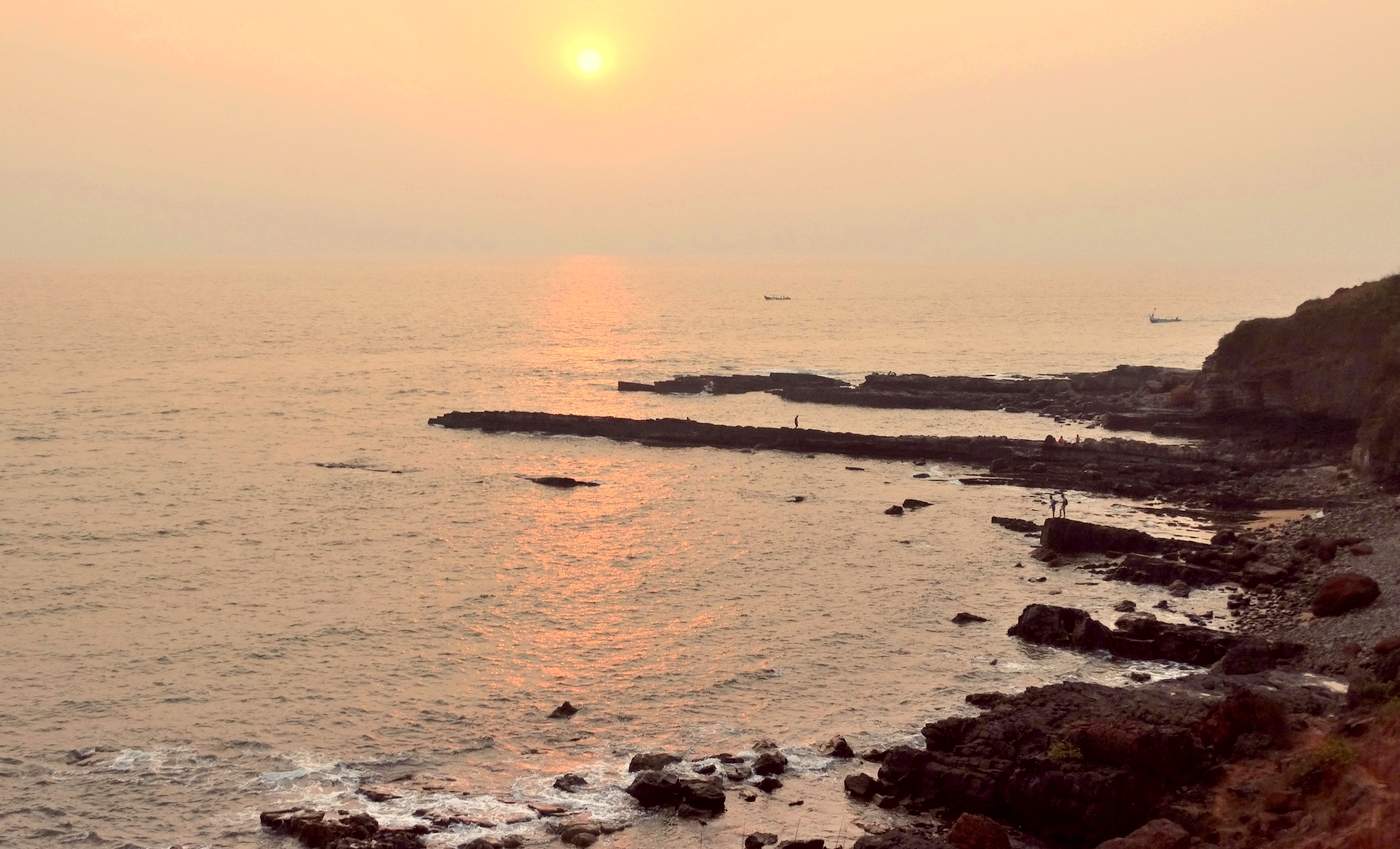 Вечер у моря