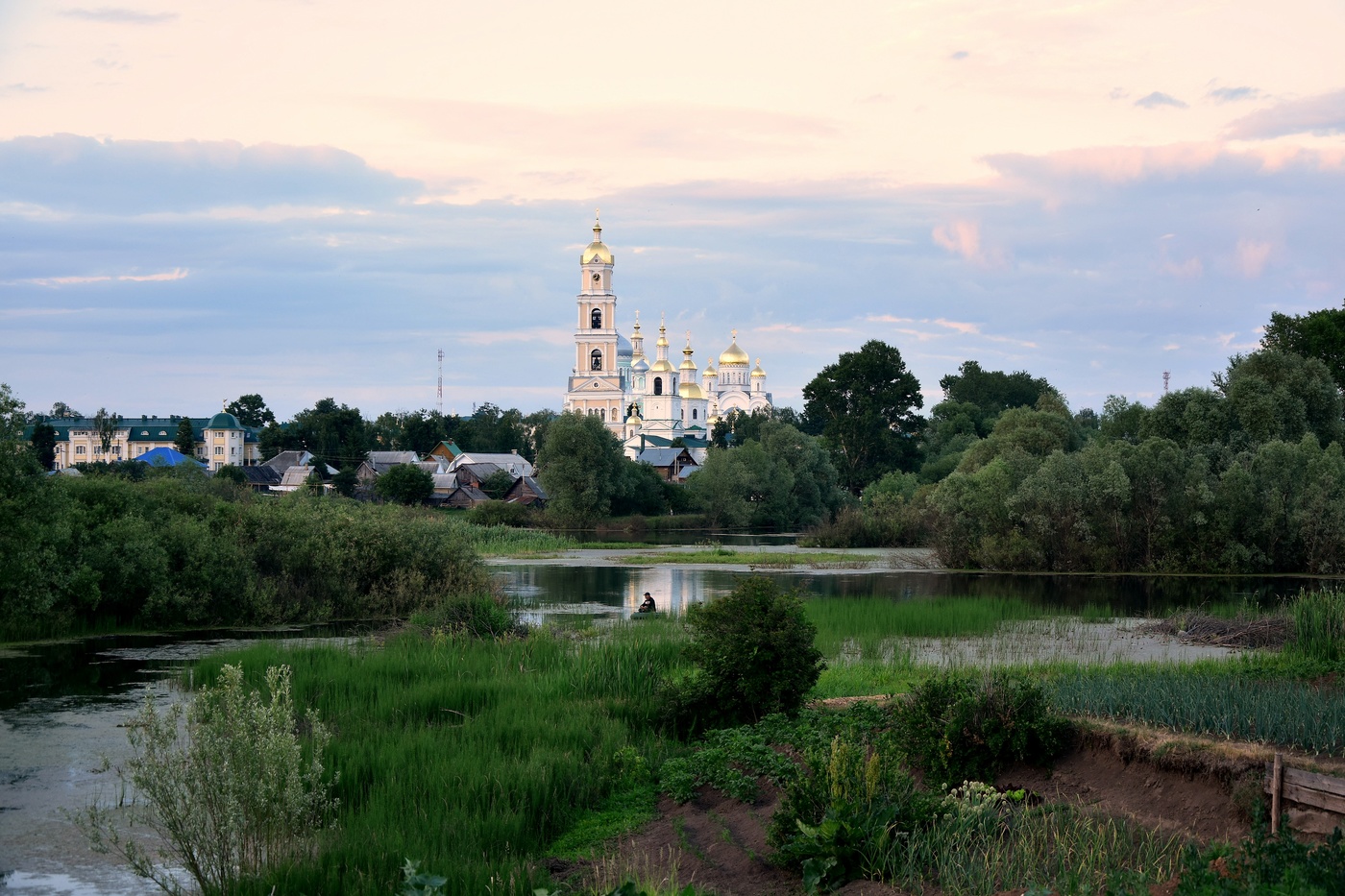 Июньский вечер в Дивеево