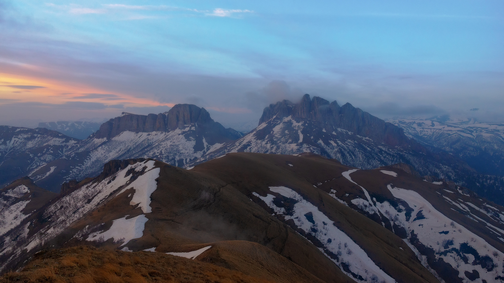 Скоро рассвет