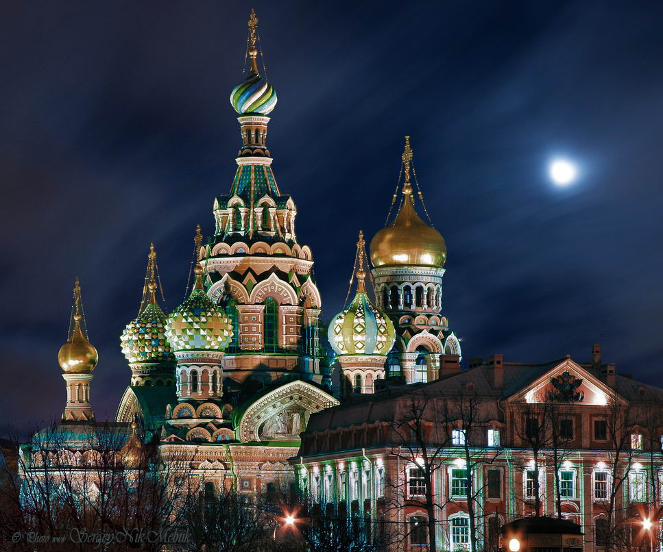 Лунный «Спас на Крови» в Питере