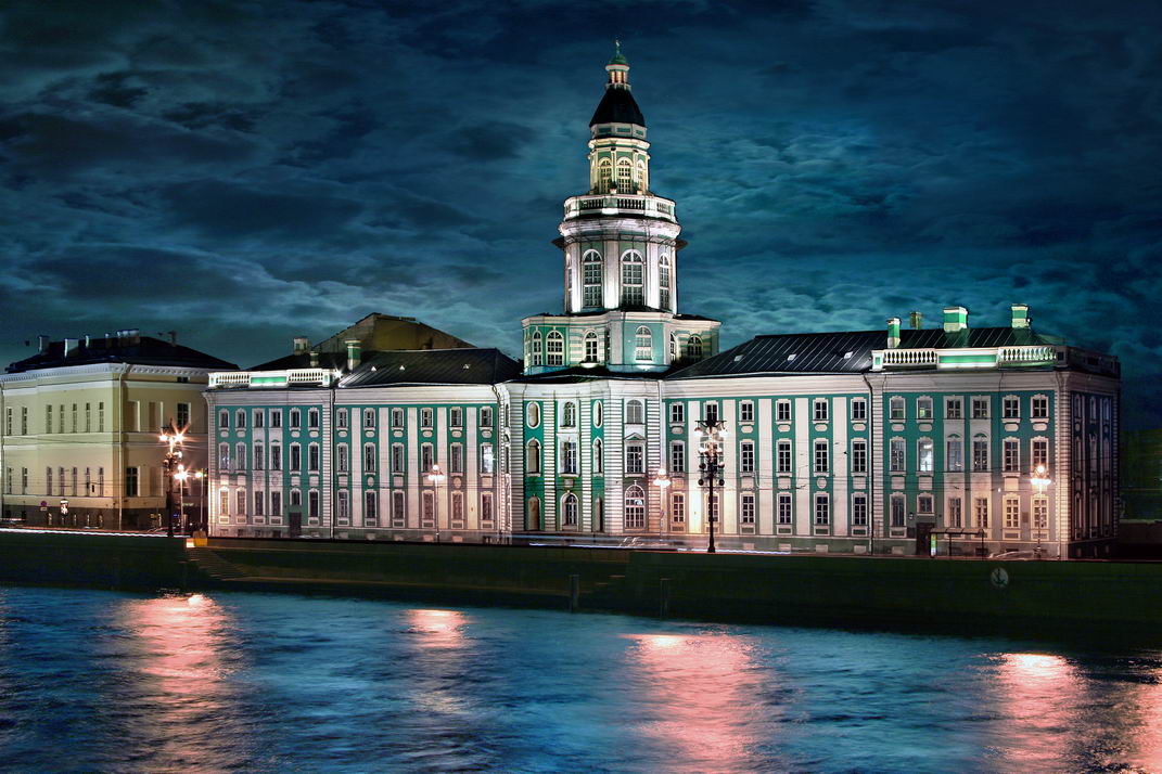 Кунсткамера – «кабинет редкостей»