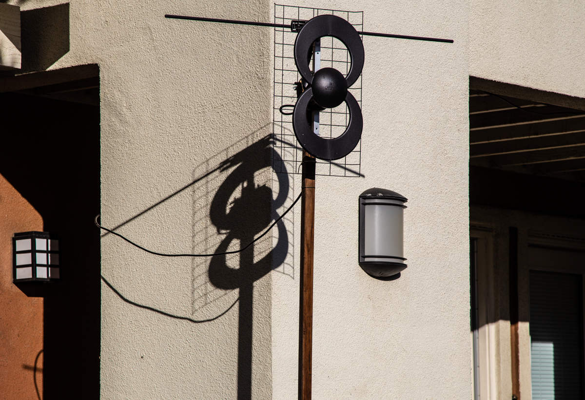 Линии и тени