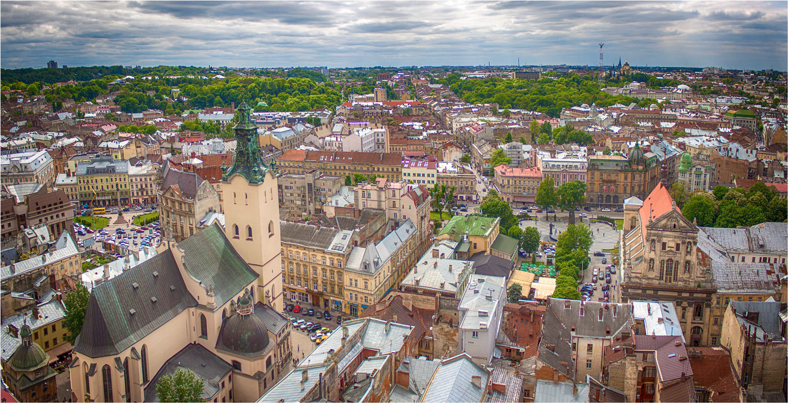 Весенний Львов