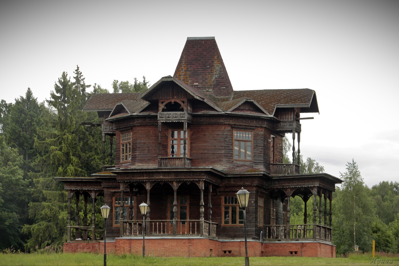 Усадьба — дача Гудкова.