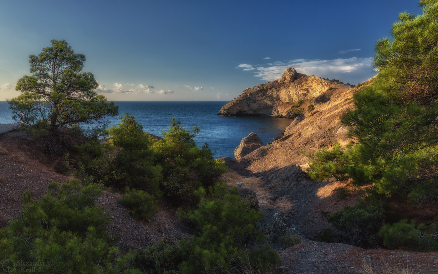 В семь утра у Капчика...