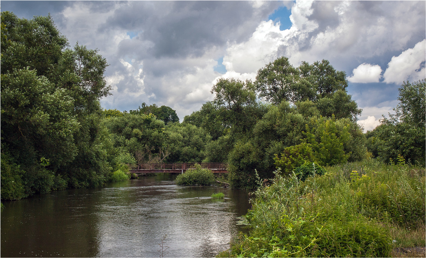 Пейзаж с мостом