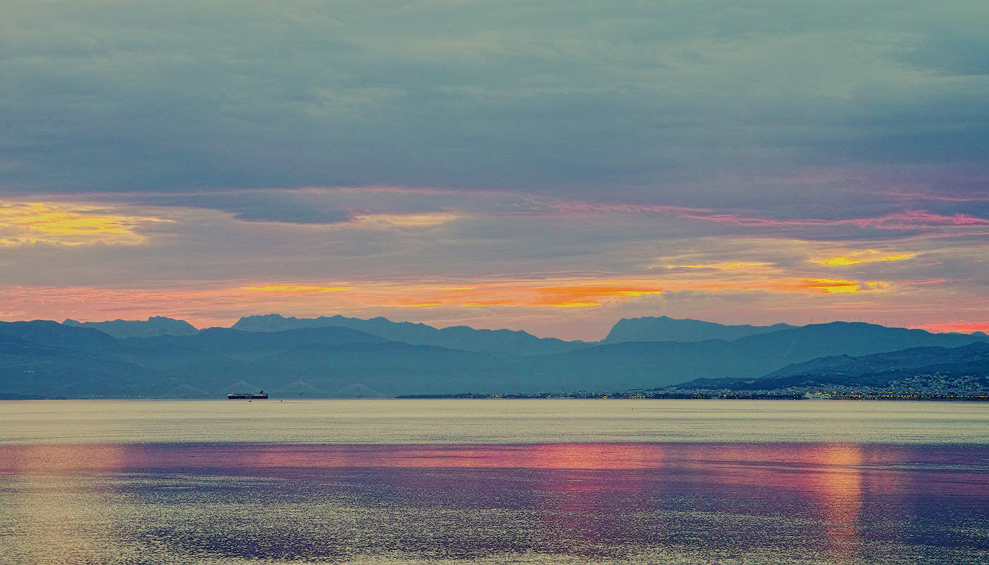 Рассветные краски Пелопонеса