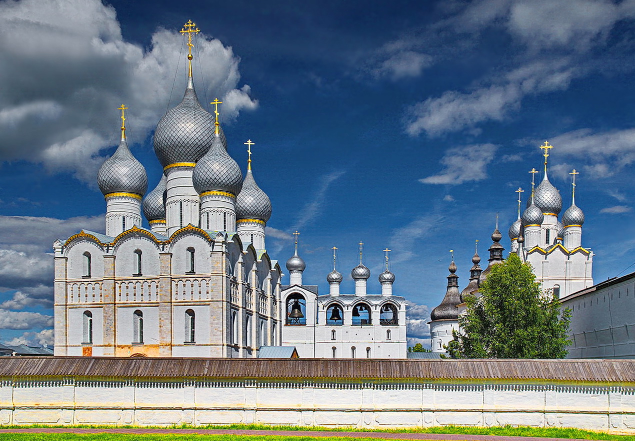 Купола Ростова Великого\3