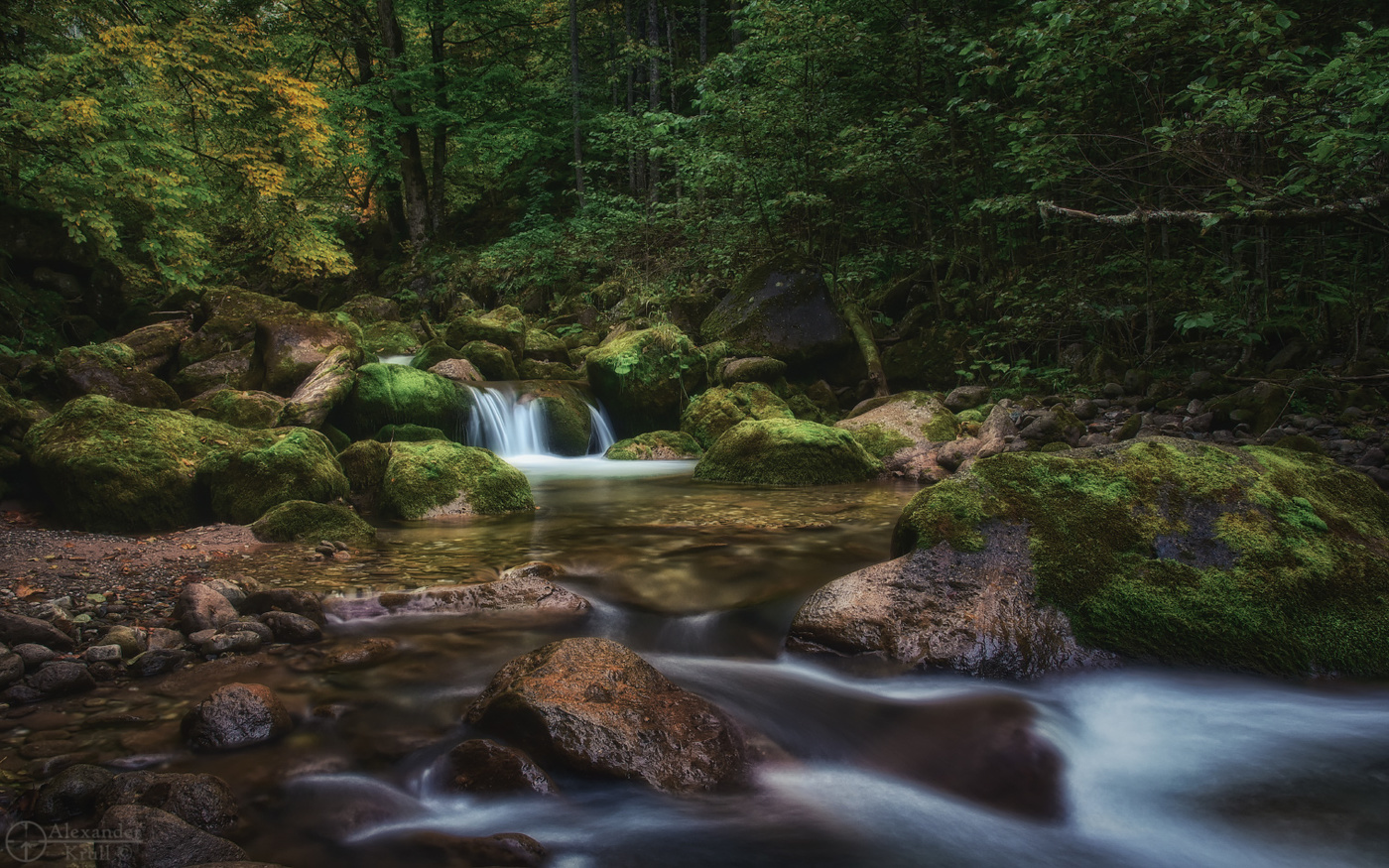 Шумит Рожок...