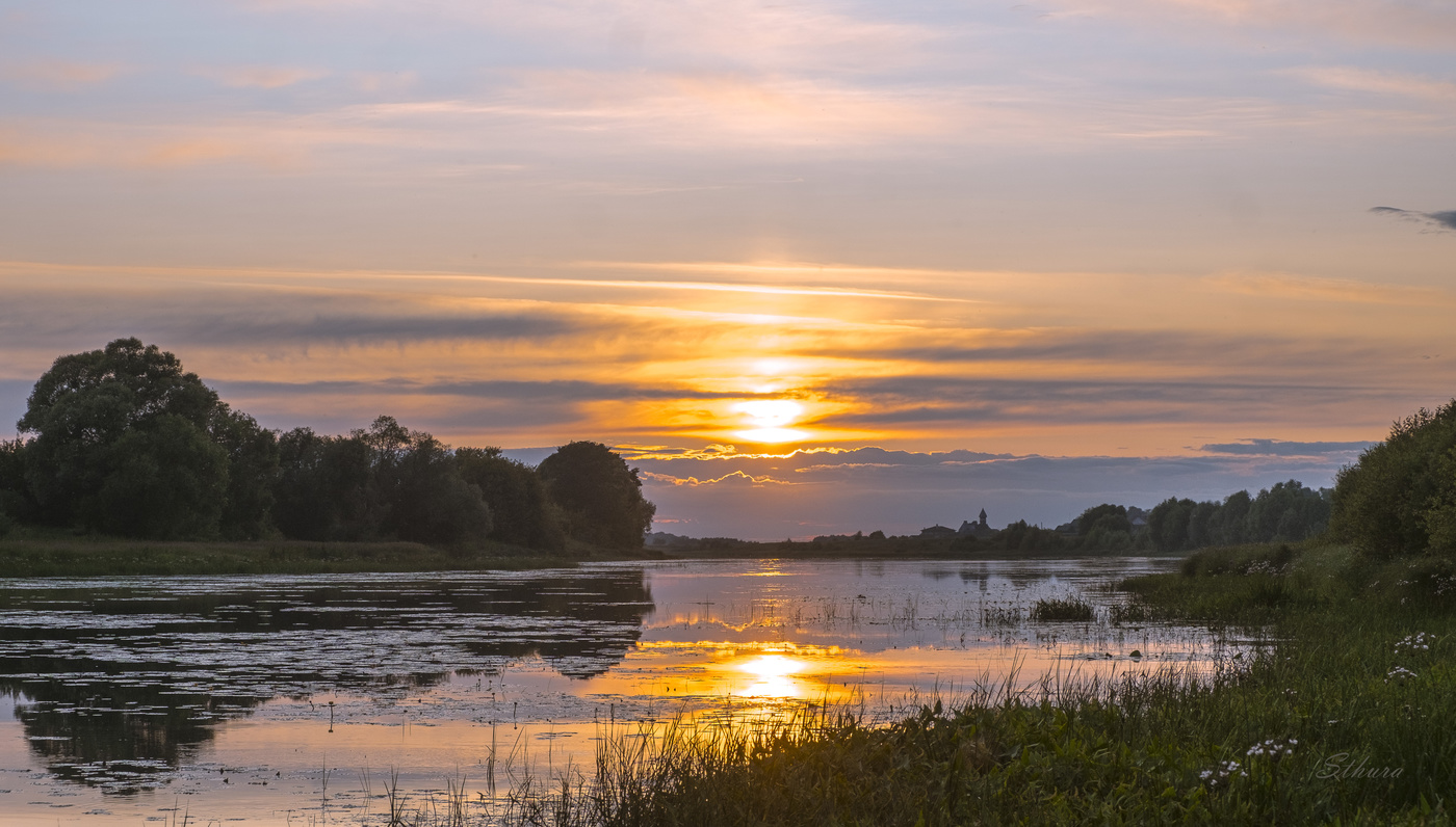 Летний вечер.