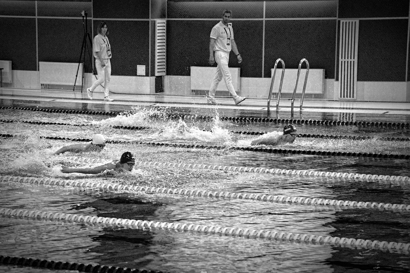 Финальный заплыв брассом.