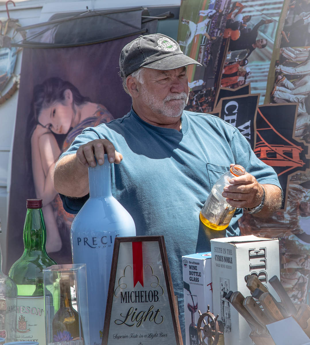 Блошиный рынок 11