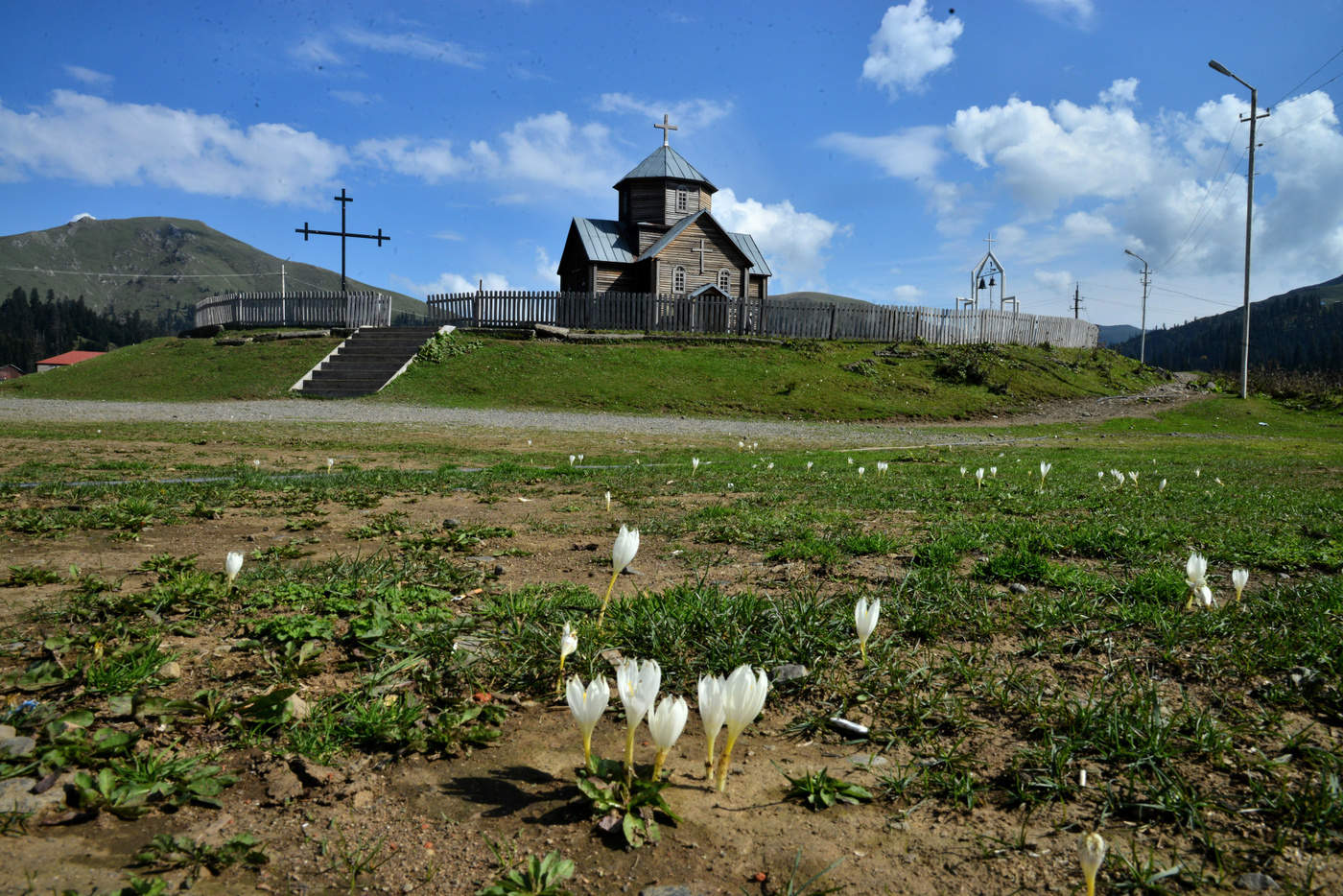церковь в Бахморо. Грузия.